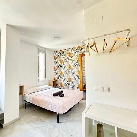 Apartamentos Playa Misericordias Málaga Extérieur photo