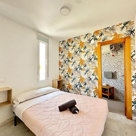 Apartamentos Playa Misericordias Málaga Extérieur photo